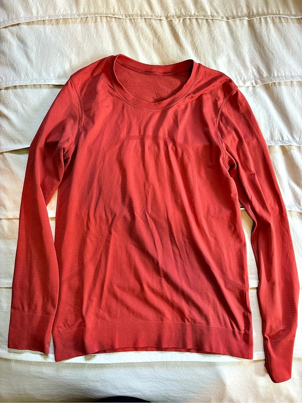 Lululemon Swiftly Tech Long Sleeve Crew Red Tee